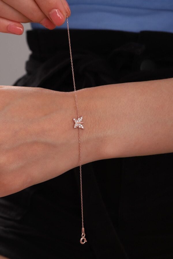 925 Ayar Gümüş Zincirli Rose Kaplama Zirkon Taşlı Kelebek Model Bileklik